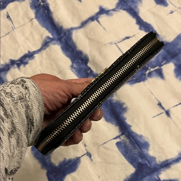 Coach Black Quilted Zip Wallet with Gold Crest - Picture 3 of 5